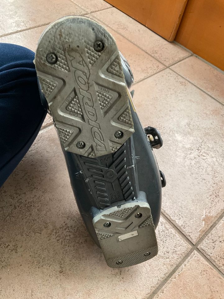 Skischuhe Nordica Größe 41-41.5 in Konz