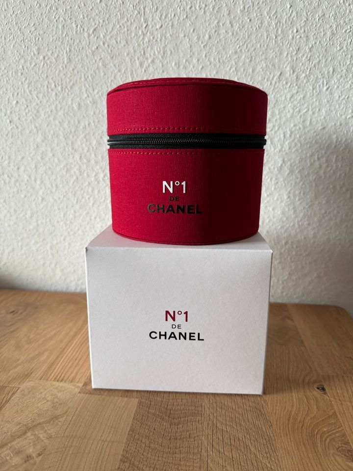 Chanel beauty Box bag in Mainhardt