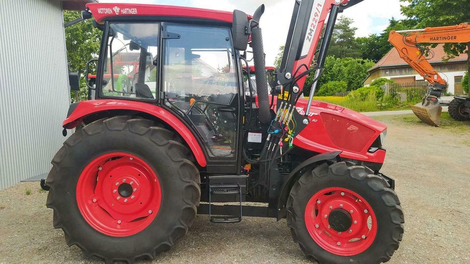 Zetor Major CL 80 PS Allrad mit Frontlader in Tännesberg