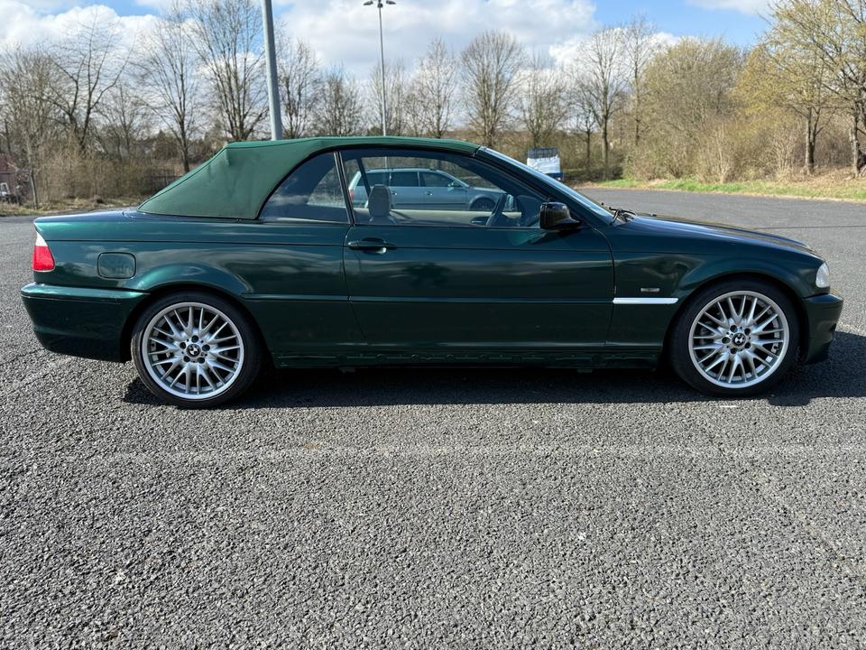 BMW 320 CI Cabrio - M Paket II - Tüv neu - Mit Hardtop in Espenau