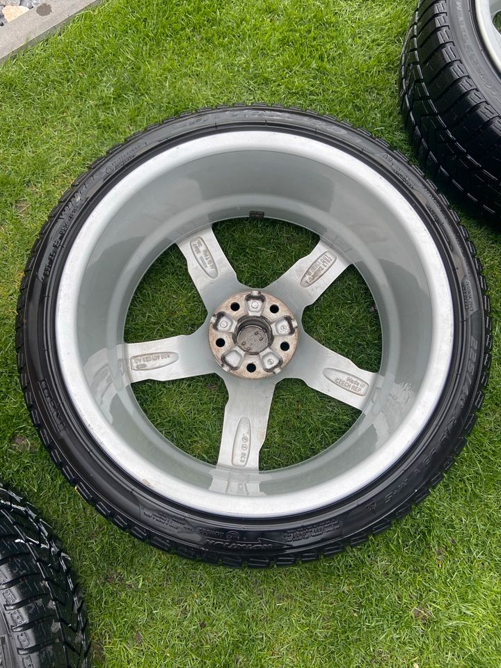 5x112 Audi Alufelgen 8S0 601 025 AG 19 Zoll mit M+S Reifen in Dinslaken