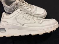 Fila Freizeitschuh weiß Gr37/ 4 Sachsen - Kitzscher Vorschau