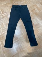 Hose für Männer von H&M, Slim Fit, schwarz, Gr. 30/32 Hessen - Kriftel Vorschau