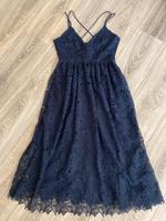 Kleid mit Spitze H&M Größe 38 Sachsen - Sehmatal-Sehma Vorschau