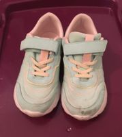 Kinder Turnschuhe Sneaker Gr 34 Baden-Württemberg - Karlsruhe Vorschau