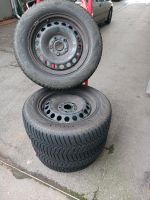 4x Winterreifen auf Stahlfelgen 195/65 R15 91T Golf7 / Sportsvan Nordrhein-Westfalen - Mülheim (Ruhr) Vorschau