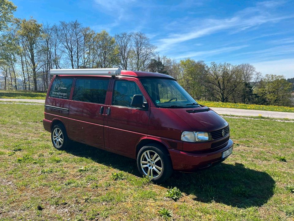 VW T4 MULTIVAN 2,5TDI SYNCRO UND WESTFALIA AUFSTELLDACH!!! in Bad Tölz