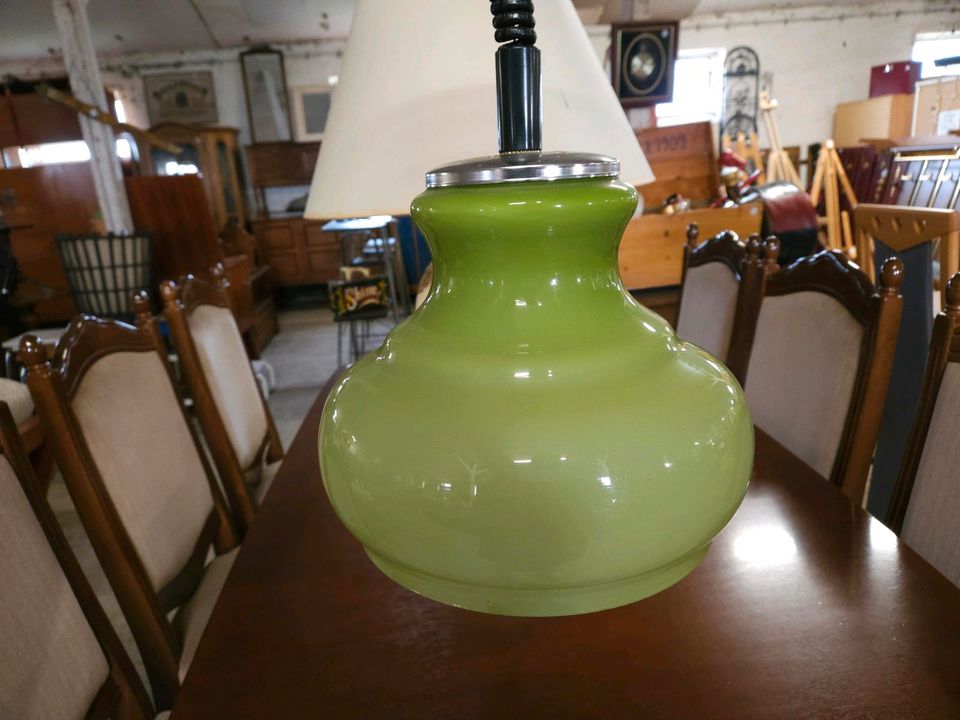 Hängelampe  Hängeleuchte Space Age 70er Lampe Vintage grün Glas in Nordstemmen
