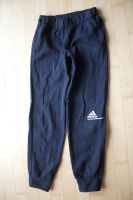 schwarze Jogginghose (Sweatpant) von adidas Gr. 164 Baden-Württemberg - Bietigheim-Bissingen Vorschau