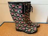 Eleganter Gummistiefel grau pink schwarz 39 Damen Niedersachsen - Cuxhaven Vorschau