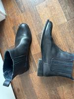 Trendiger Leder Chelsea Boot von COX Altona - Hamburg Ottensen Vorschau