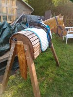 Großes Holzpferd Spielpferd Garten mit Zubehör Baden-Württemberg - Rottweil Vorschau