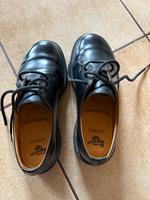 Dr. Martens Gr 37 schwarz Halbschuh Klassiker Bayern - Nordendorf Vorschau