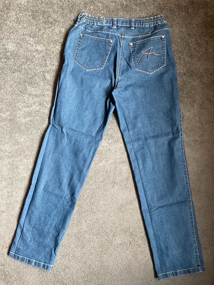 Jeans Adelina by Scheiter Größe 40 mit Gummi im Bund in Hessen - Ronshausen  | eBay Kleinanzeigen ist jetzt Kleinanzeigen