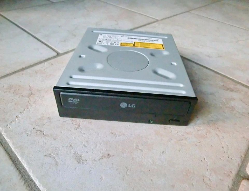 DVD-ROM Laufwerk LG GDR-8164b in Hespe