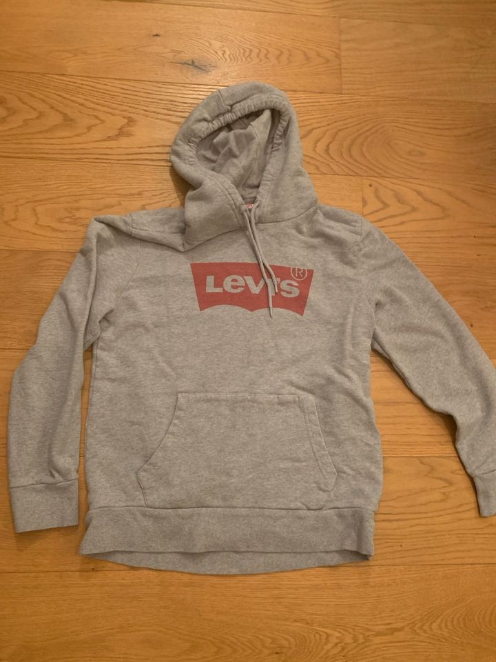 Hoodie Levi‘s grau M in Berngau