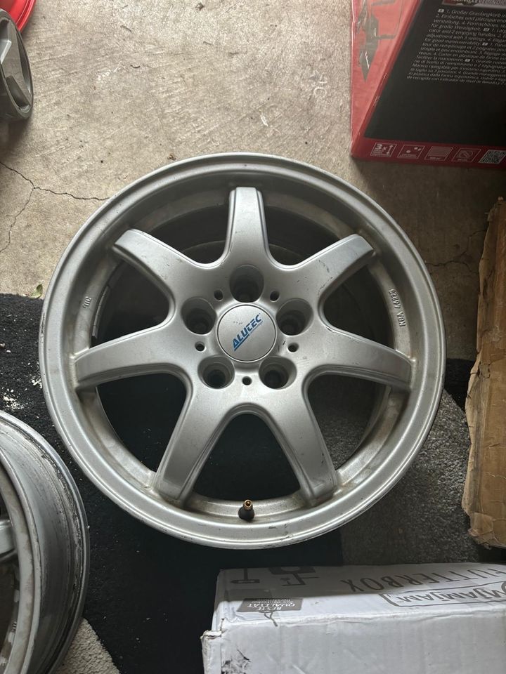 4x Alutec Felgen 16 Zoll VW,Audi,Seat 7Jx16 H2 ET 38 LK: 5x112 in Voerde (Niederrhein)