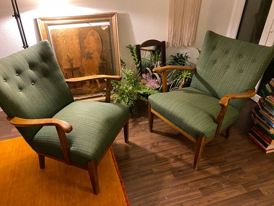 Zwei grüne Vintage Sessel Midcentury in Berlin