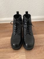 Schwarze Stiefel Sachsen - Zwenkau Vorschau