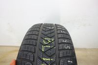 1x Pirelli Sottozero 3 225/45 R19 96V XL winterreife 7mm Düsseldorf - Bilk Vorschau