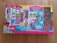 NEU Barbie Ferienhaus Haus Puppe Pool Kunstlehrerin Bayern - Würzburg Vorschau