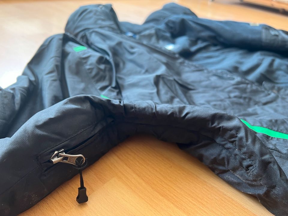 Ski- und Snowboard Jacke (Herren, M 48/50, schwarz) in Frankfurt am Main