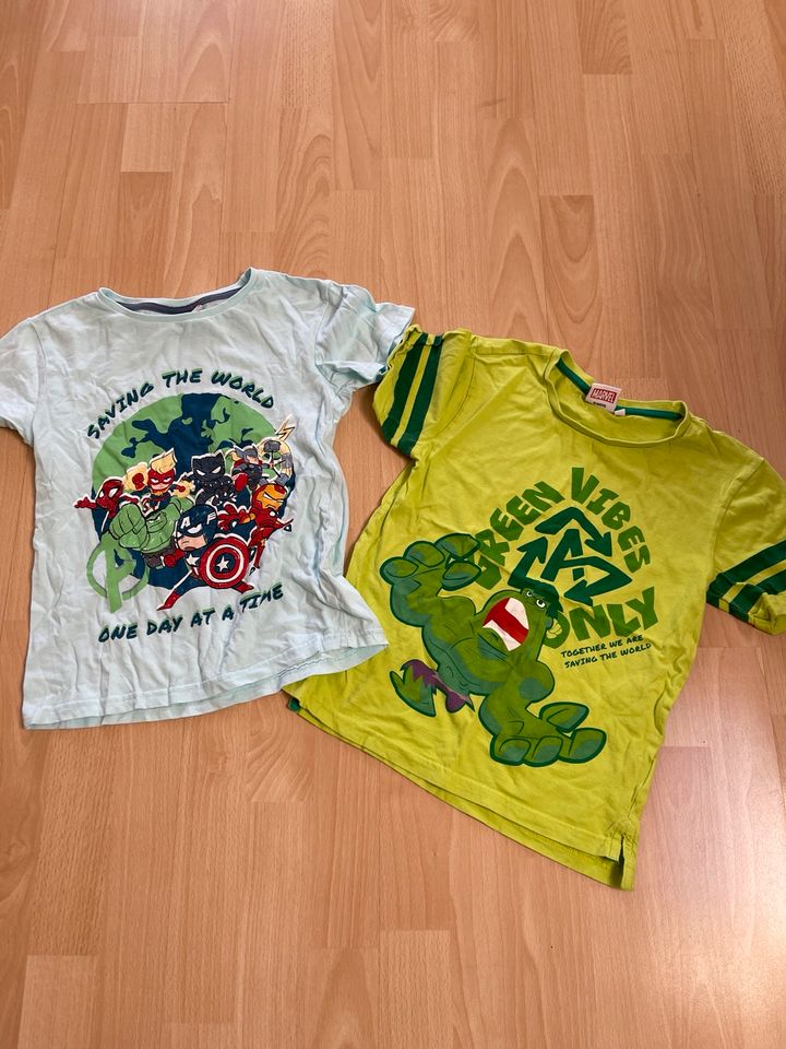 Set 2 T-Shirts Marvel Hulk Superhelden Jungs 134/140 grün in Bad Aibling