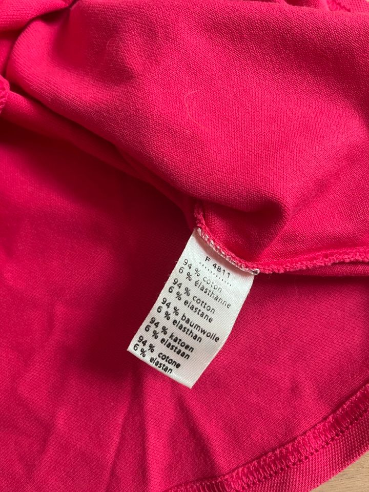 Lacoste Slim Fit ärmelloses Poloshirt 40 pink in München