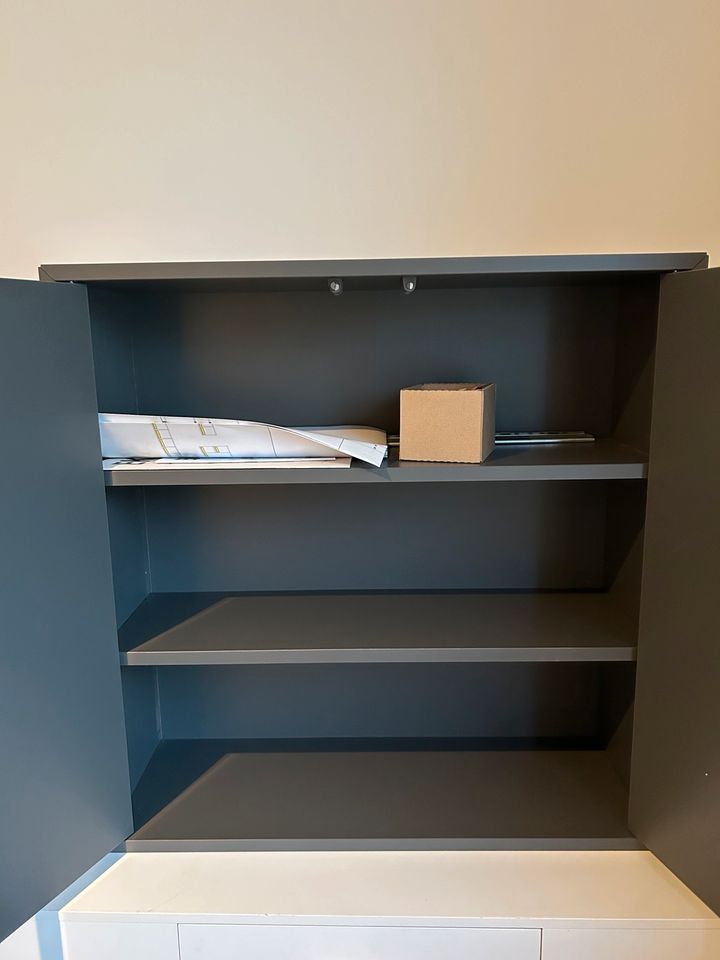 IKEA EKET Schrank in Endingen