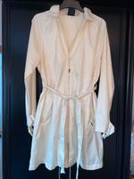 Nike swoosh Trenchcoat/Mantel Creme/beige/weiß/schwarz S/36 Hessen - Heuchelheim Vorschau