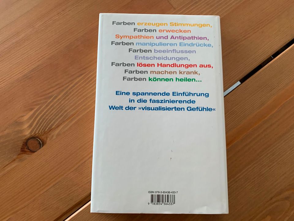 Die Macht der Farben: Bedeutung & Symbolik von Harald Braem in Weil der Stadt