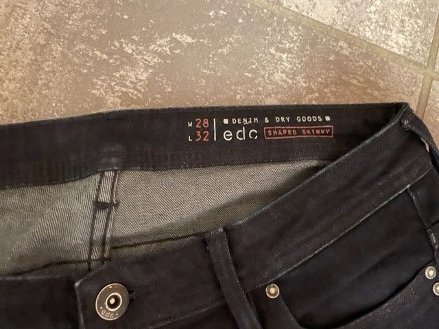 EDC Skinny Jeans W28 L32 Dunkelblau in Würselen