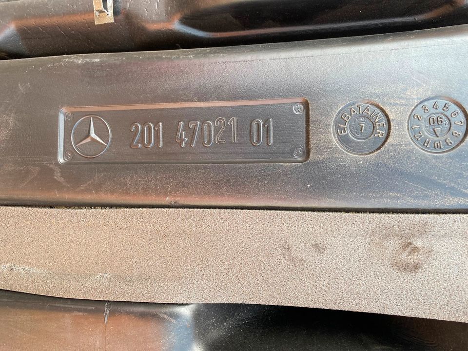 Mercedes W201 Tank Kraftstoffbehälter Behälter 2014702101 Benzin in Mühlheim am Main