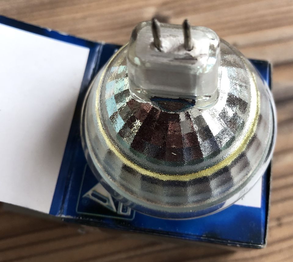 16 LED Strahler MR16 - 18 Leds - 12 V - Farbe: weiss in Schleiden