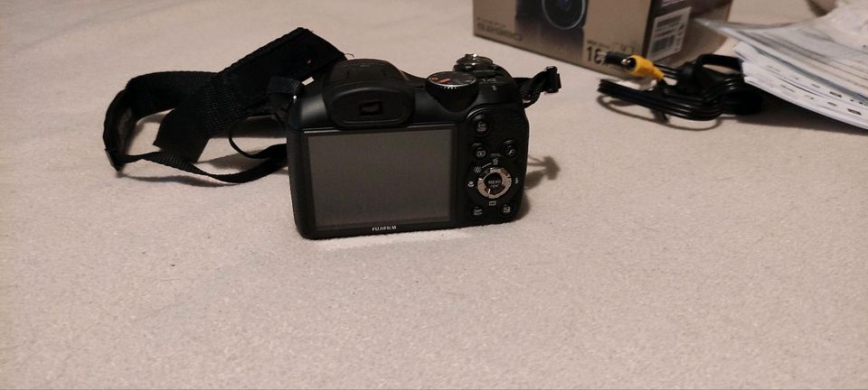 Digitalkamera Fuji Finepix S 2980 in Neustadt in Holstein