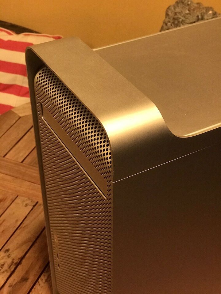 Apple Mac G5 Gehäuse für Hackintosh in Moers