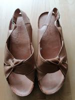 Neue schicke  Leder Sandalen Größe 41 cognac Baden-Württemberg - Pforzheim Vorschau