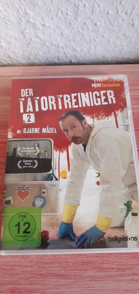 Der Tatortreiniger Staffel 1und 2 auf DVD in Rätzlingen bei Haldensleben