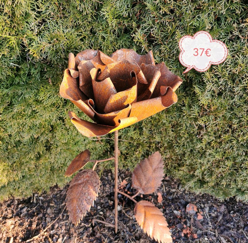 Edelrost Blume auf Platte 26cm in Bruckberg bei Landshut