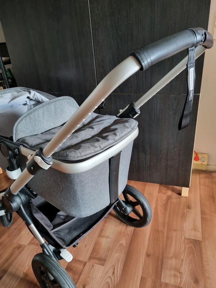 Bugaboo Fox Kinderwagen Grey Melange Full Set in Ahrensfelde