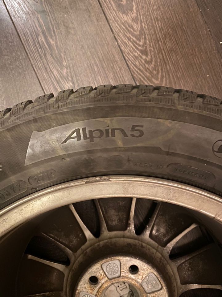 Michelin reifen für Audi A3 mit Original Felgen in Köln