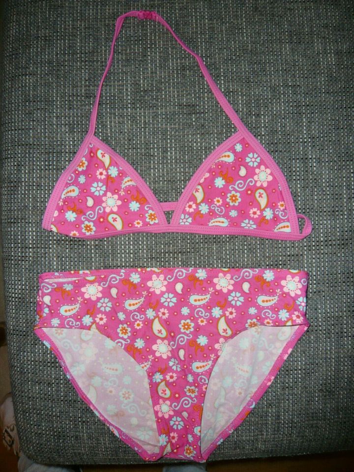 Bikini Gr. 152 in pink/bunt in Düsseldorf