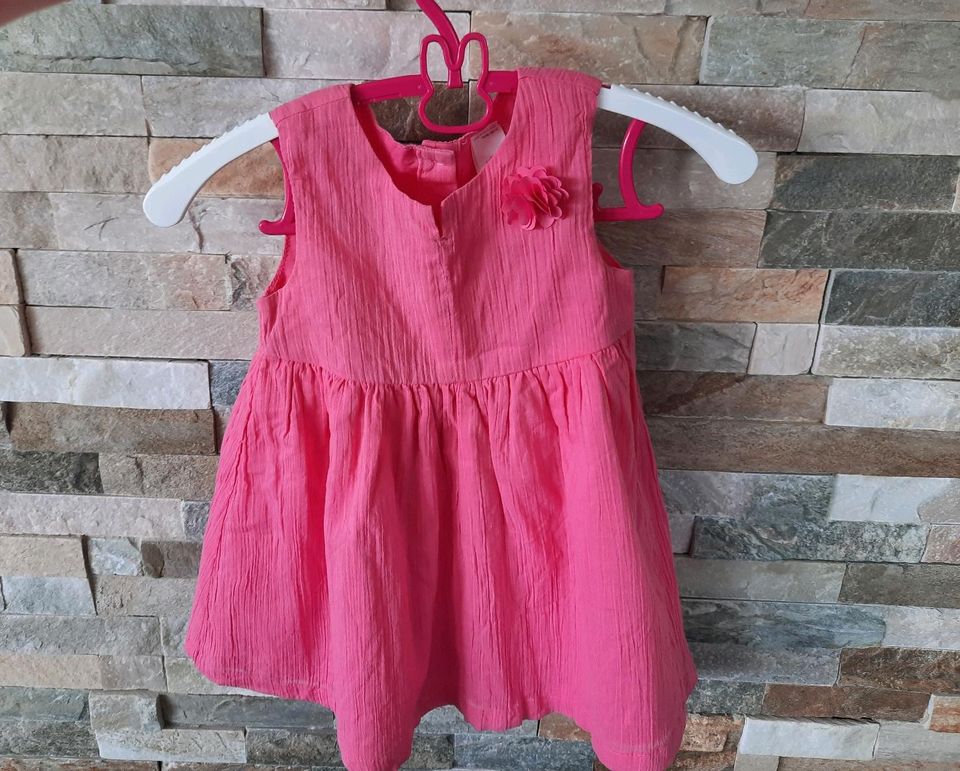 Kleid festlich C&A Gr. 80 rosa pink in Malsch