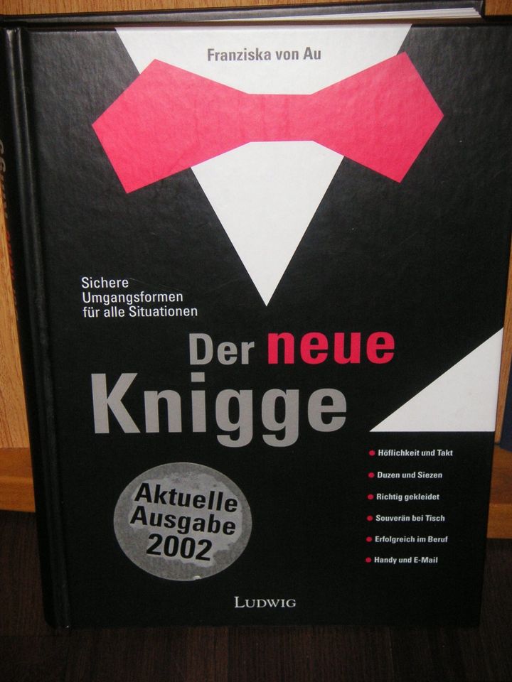 Buch "Der Knigge" in Wesel