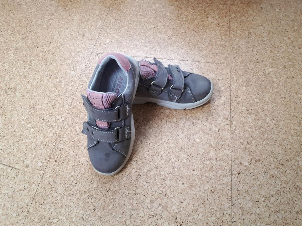 HalbSchuhe Sneaker Mädchen 27 RicostaTex grau rosa in Gudensberg