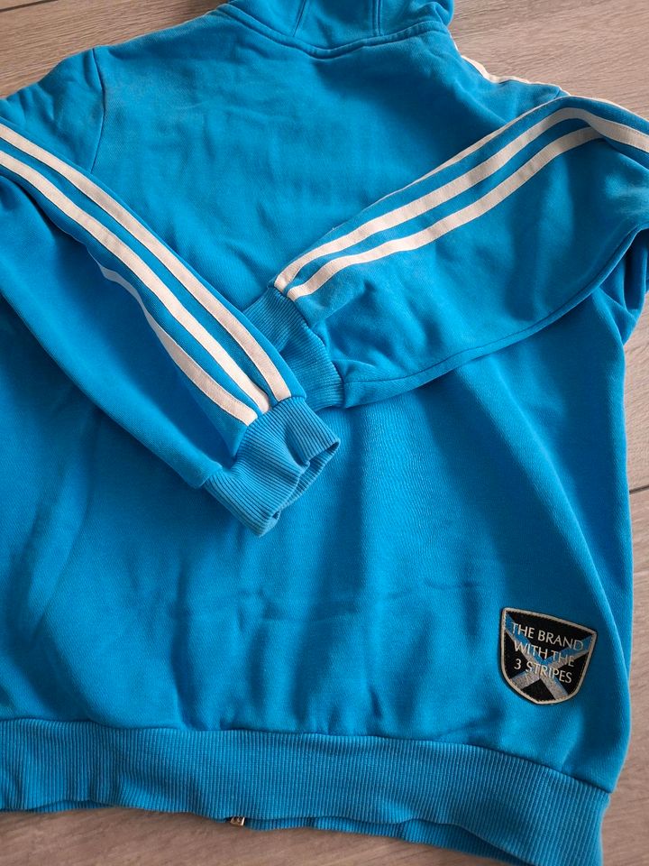 Trainingsjacke Sweatshirt Jacke Pulli Adidas Gr. 140 in Stade