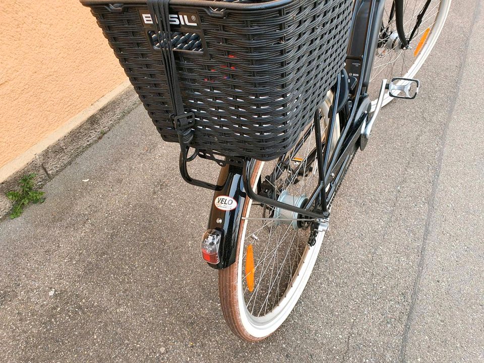 E Bike Electra erst 800 km. Sehr schönes Rad Bosch Neuwertig in Lindau