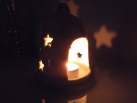 Glocke weiß mit Sternen Porzellan Teelicht Kerzenständer Berlin - Lichtenberg Vorschau