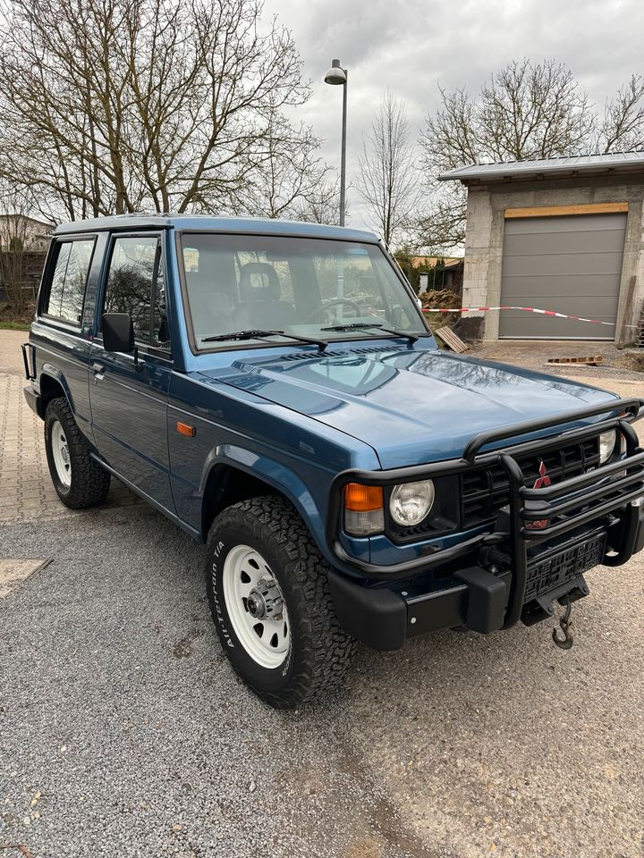 Mitsubishi Pajero aus erster Hand in Sinsheim