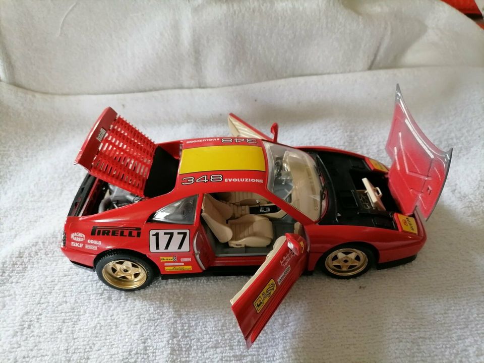 Bburago 1:18 Ferrari 348tb No 177 rot in Schrobenhausen